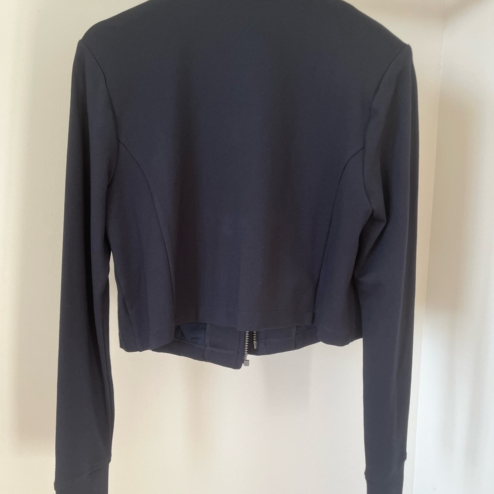 Women’s Cabi Admiral Cropped Jacket Size Medium - Picture 4 of 4